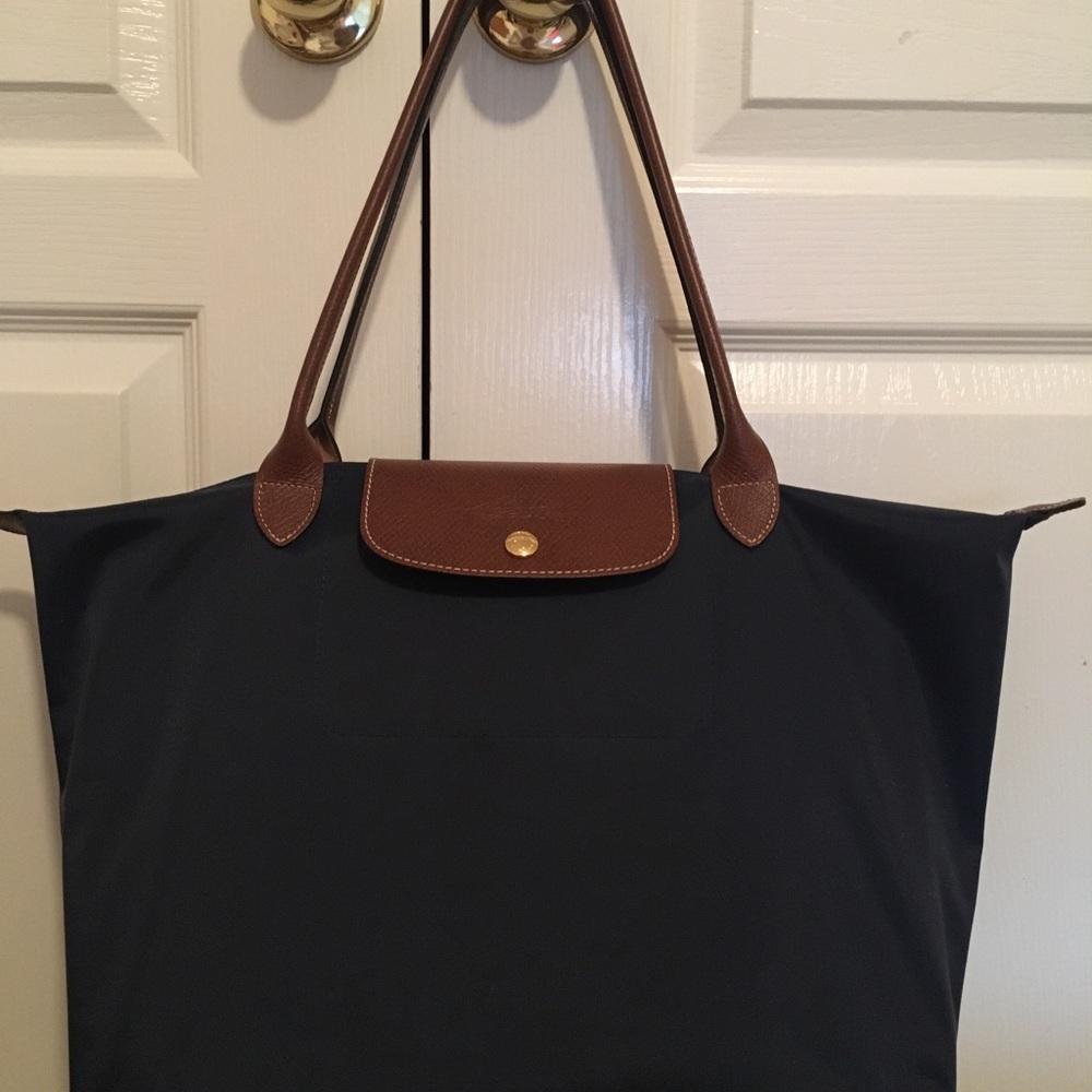 Large Longchamp Le Pliage tote (Navy Blue)